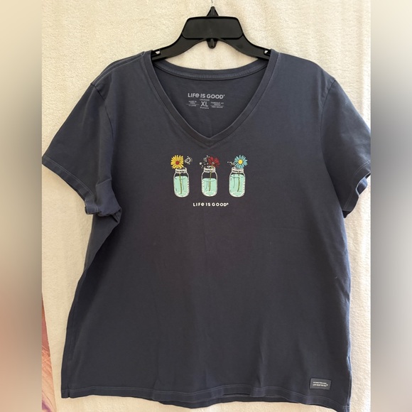 Women's Life is Good Mason Jar Flowers  XL Crusher V Neck Tee Dark Blue - Picture 1 of 7